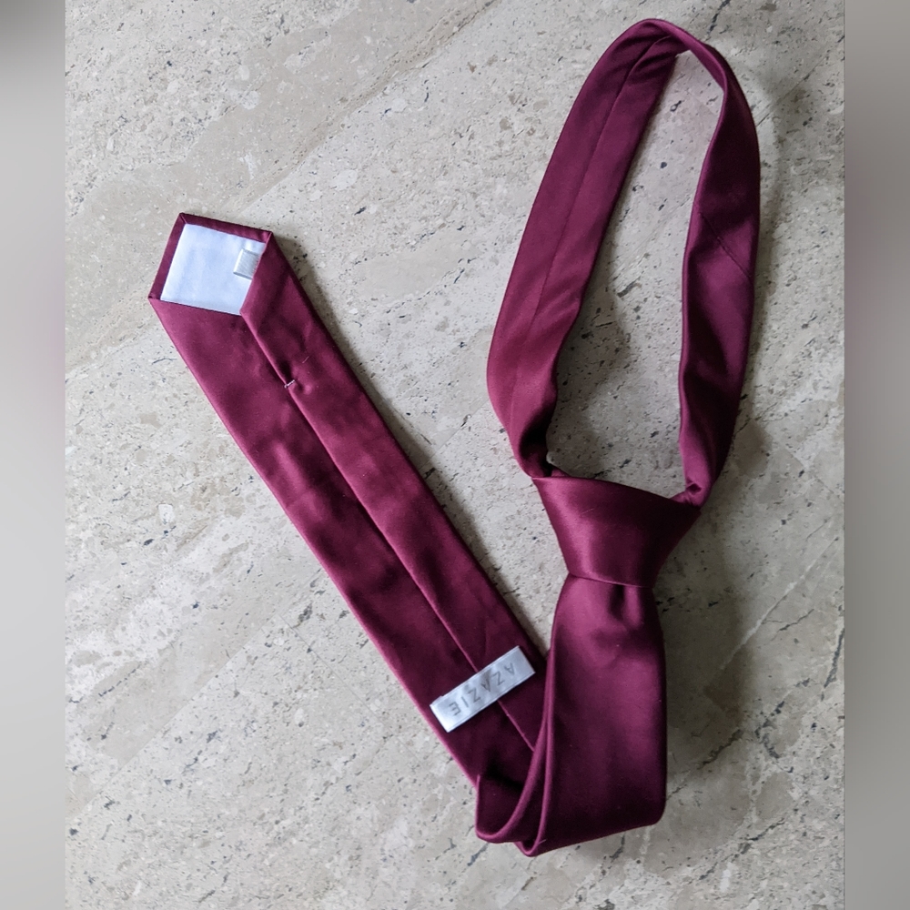 Azazie Pink Tie